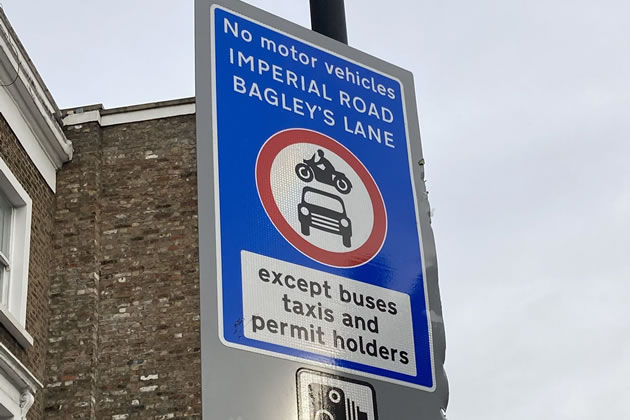 Over 800 fines were issued on the road by one camera in a single day 