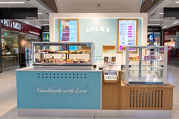 Lola’s is Latest Opening in Broadway Centre