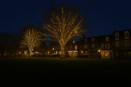 Parsons Green Village Begins Christmas Celebration 