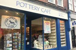Fulham Road Pottery Café Celebrates 25 Years