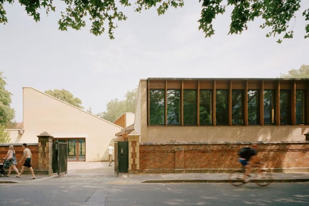 Sands End Arts and Community Centre from Peterborough Road