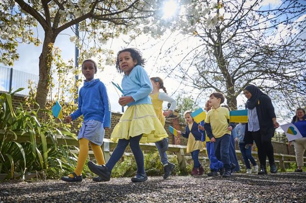 Queen’s Manor Primary School pupils the distance to Kharkiv