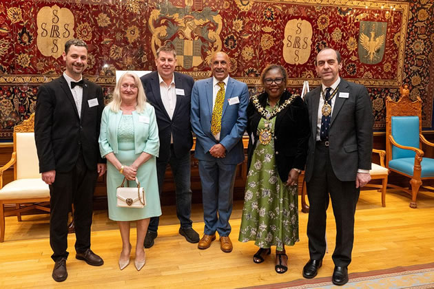 L-R: Cllr Florian Chevoppe-Verdier, Cllr Daryl Brown, Cllr Stephen Cowan, Michael Angus, Mayor Cllr Sharon Holder and Adrian Udal, Master of the Girdler's Company 