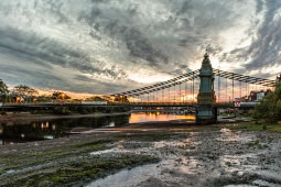 Council Calls on Thames Water to Stop Dumping Sewage in River
