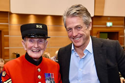 Hugh Grant Returns to H&F