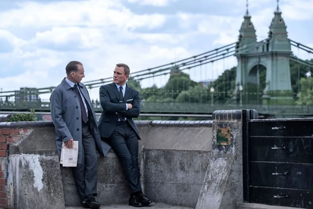 Ralph Fiennes and Daniel Craig as M and James Bond in No Time To Die